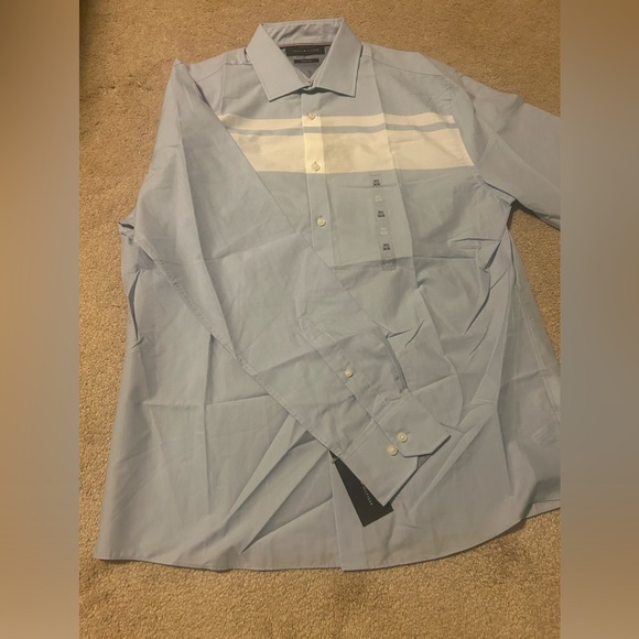 Tommy Hilfiger Man Wrinkle Free Shirt - Picture 2 of 14